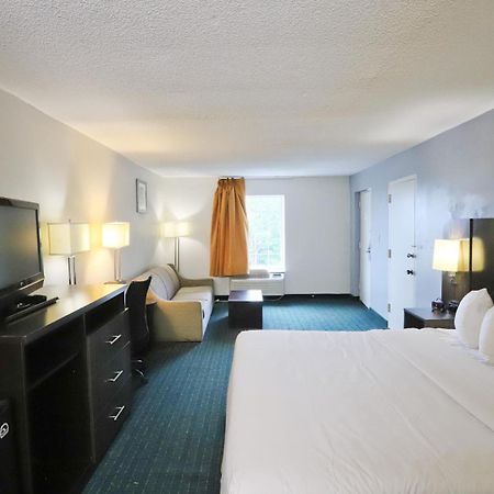 Greenville Inn & Suites Eksteriør billede