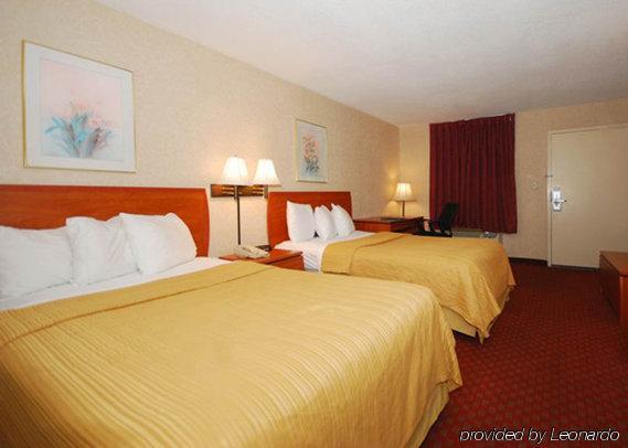 Greenville Inn & Suites Værelse billede