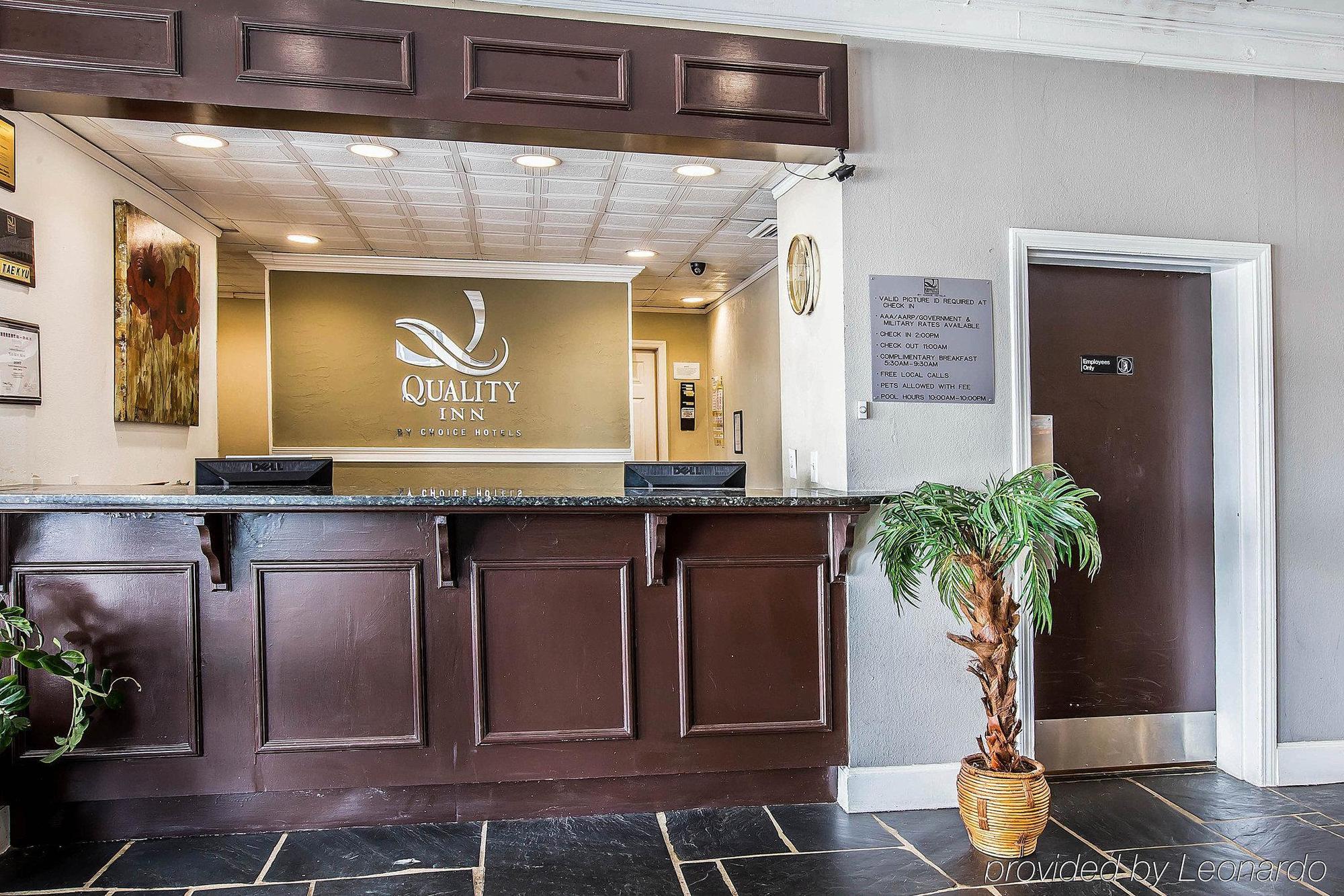 Greenville Inn & Suites Eksteriør billede